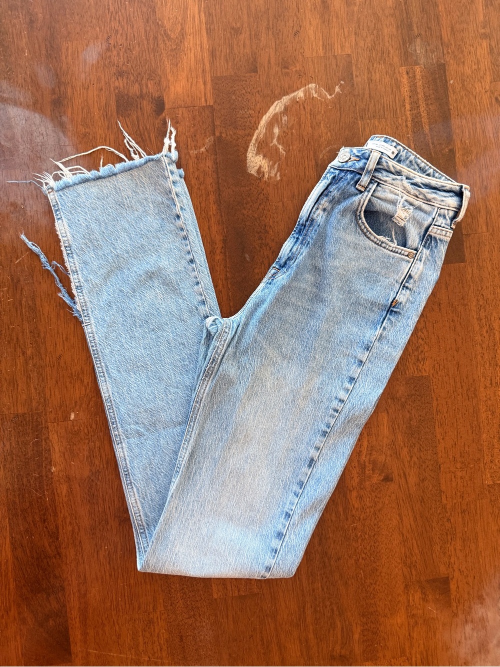 Zara Light Blue High-Rise Flare Jeans with Side Slit & Distressed Raw Hem Size 4 - Picture 6 of 11